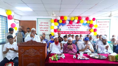 উজ্জ্বল ভবিষ্যতের প্রত্যাশায় বিদ্যালয়ে পরীক্ষার্থীদের বিদায় অনুষ্ঠান